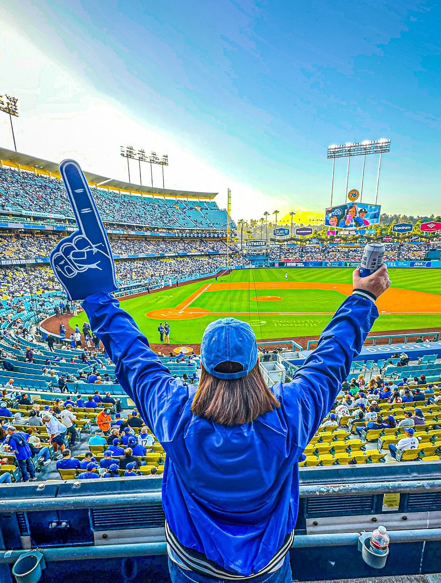 💙💙WORLD CHAMPS!!! Go Dodgers!! 💙💙💙 

Did you see that game?? I was stressed😆 But they did it!!!