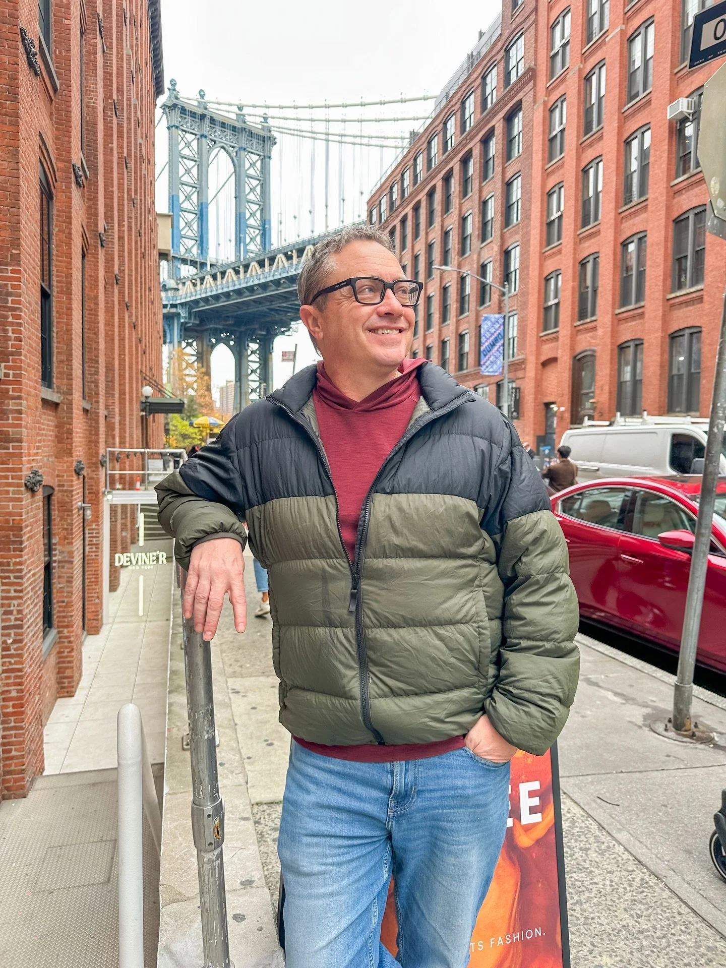 Happy Valentine&rsquo;s Day lovers!😍 

Been celebrating this day of love with @uziqguy for as long as I can remember. And there&rsquo;s nobody else I&rsquo;d rather exchange cheesy cards and chocolates with😁 Love you!

Swipe through to see some maj