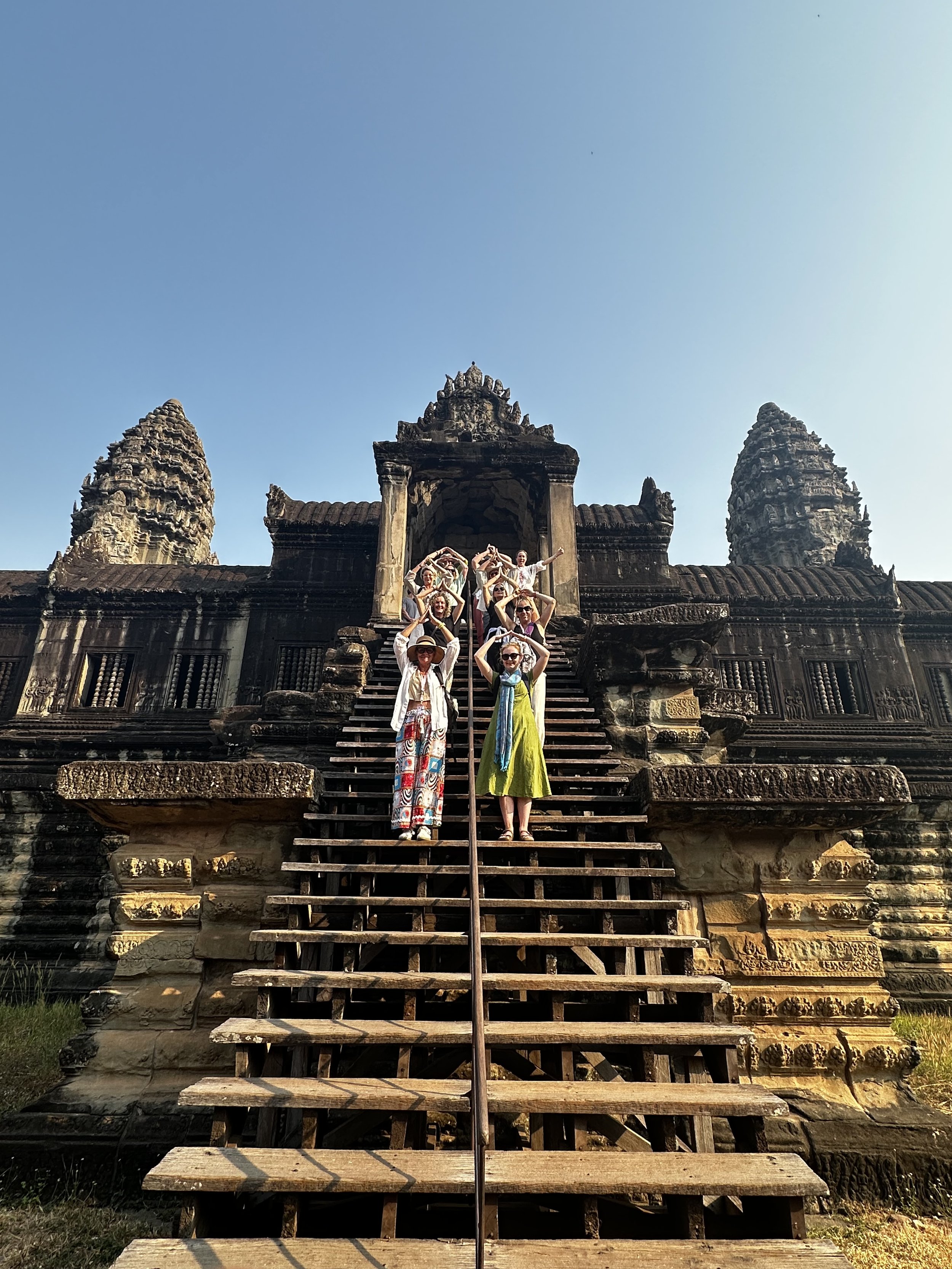 Angkor Wat group stairs.jpg