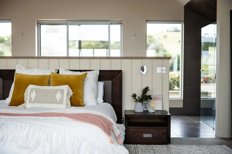 EARLY BIRD SPECIAL! Deluxe Twin Room w Ensuite "The Self-Love Sanctuary Retreat - Cedar Springs Estate 1-3 May 2026"