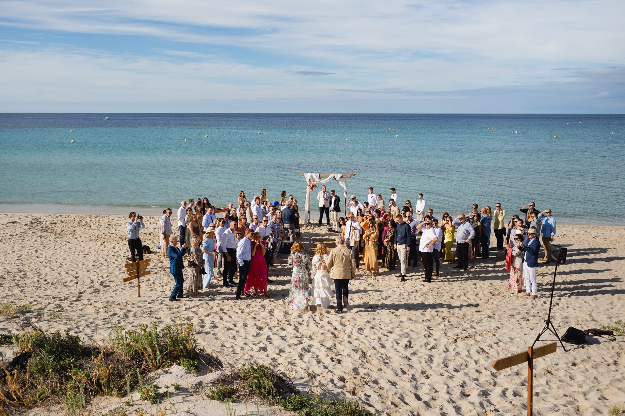 Photogerson-HL-Eagle-Bay-Beach-Wedding-114.jpg