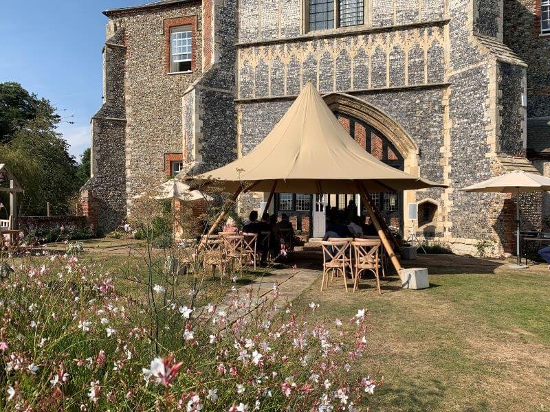 little-hat-tipi-wedding-suffolk.jpg