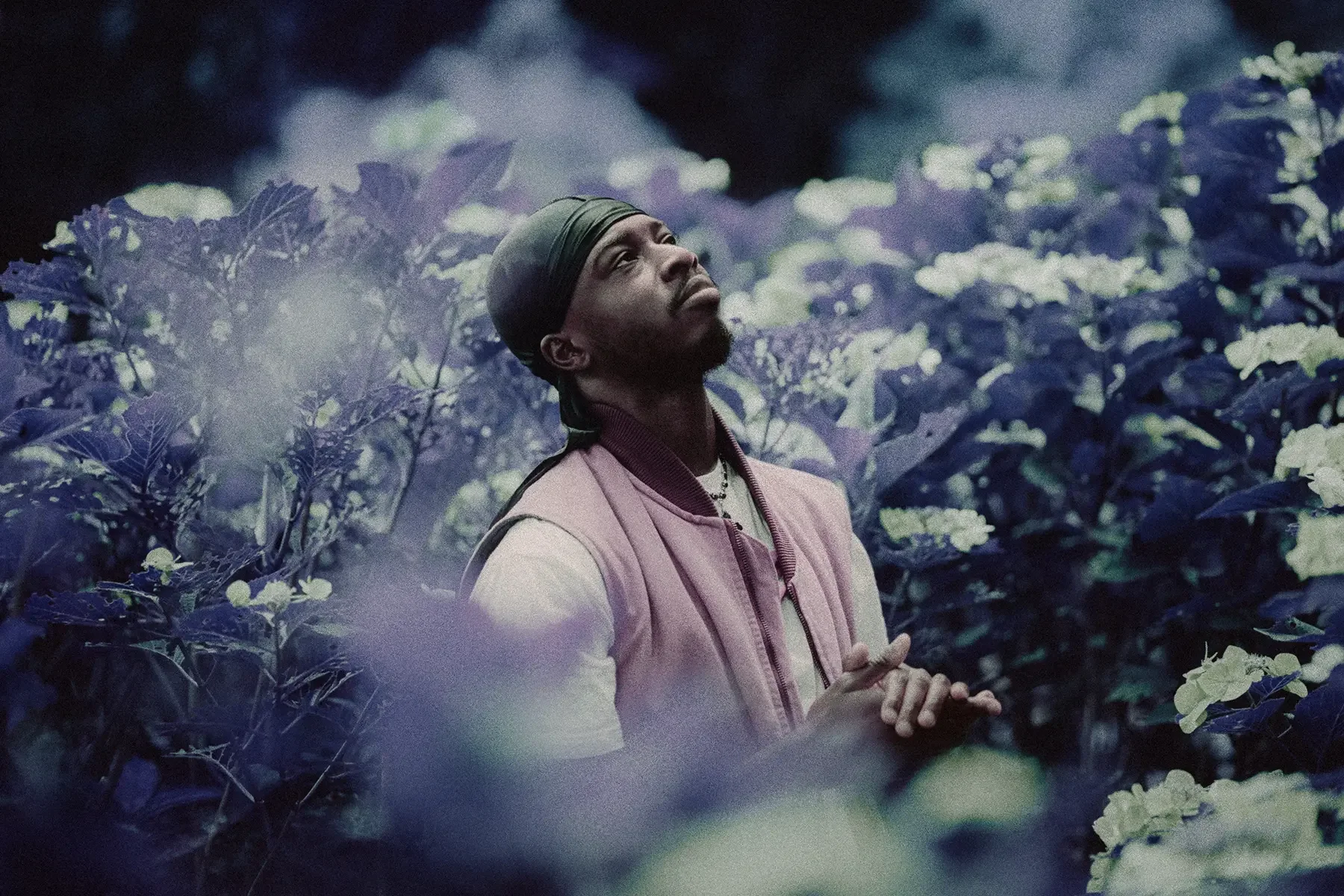 portrait_kraftykid-lomochrome-purple12.webp