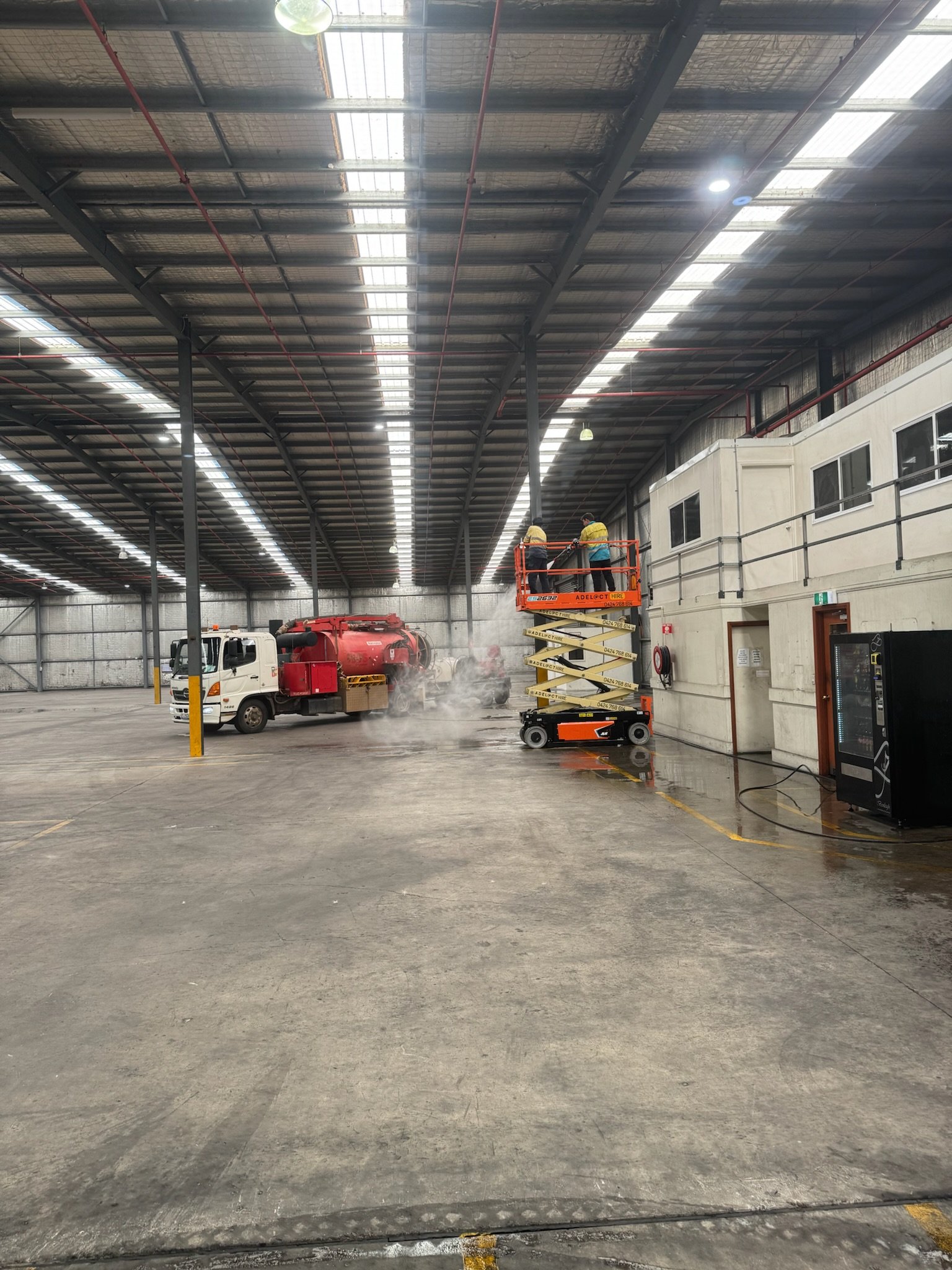 Warehouse Exit Cleans in Adelaide: Meet Hand-Over Standards