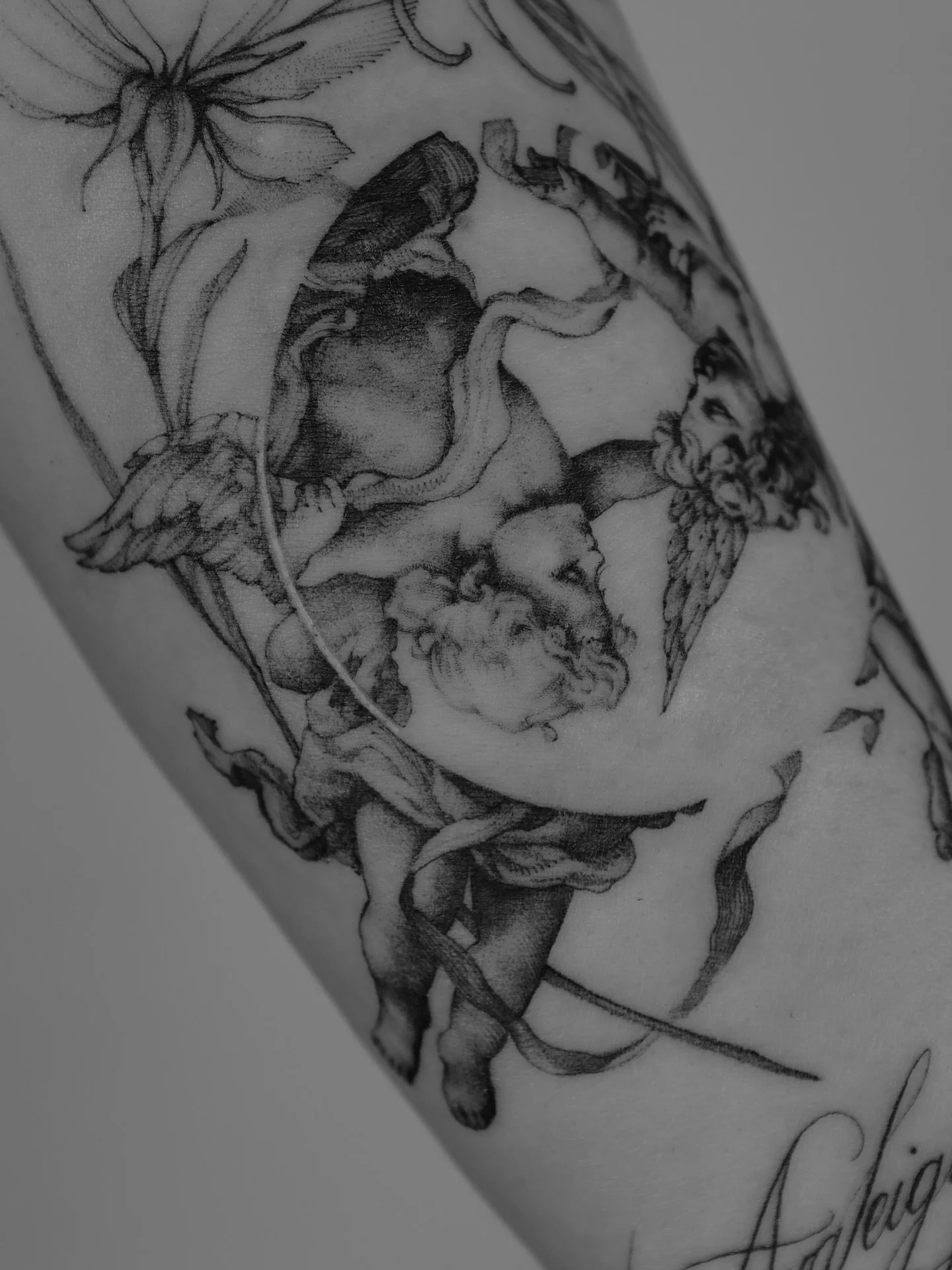 Getting creative with this laser-gone-wrong-scar cover up for Stacey 🩶 
&bull;
Swipe to see the before 
&bull;
Made @homesickstudio_