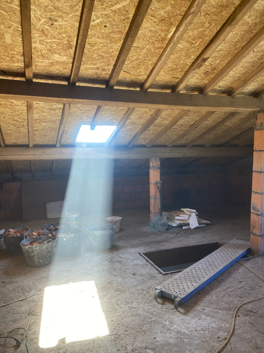 Captura de ecrã 2025-10-13, às 15.12.22.png