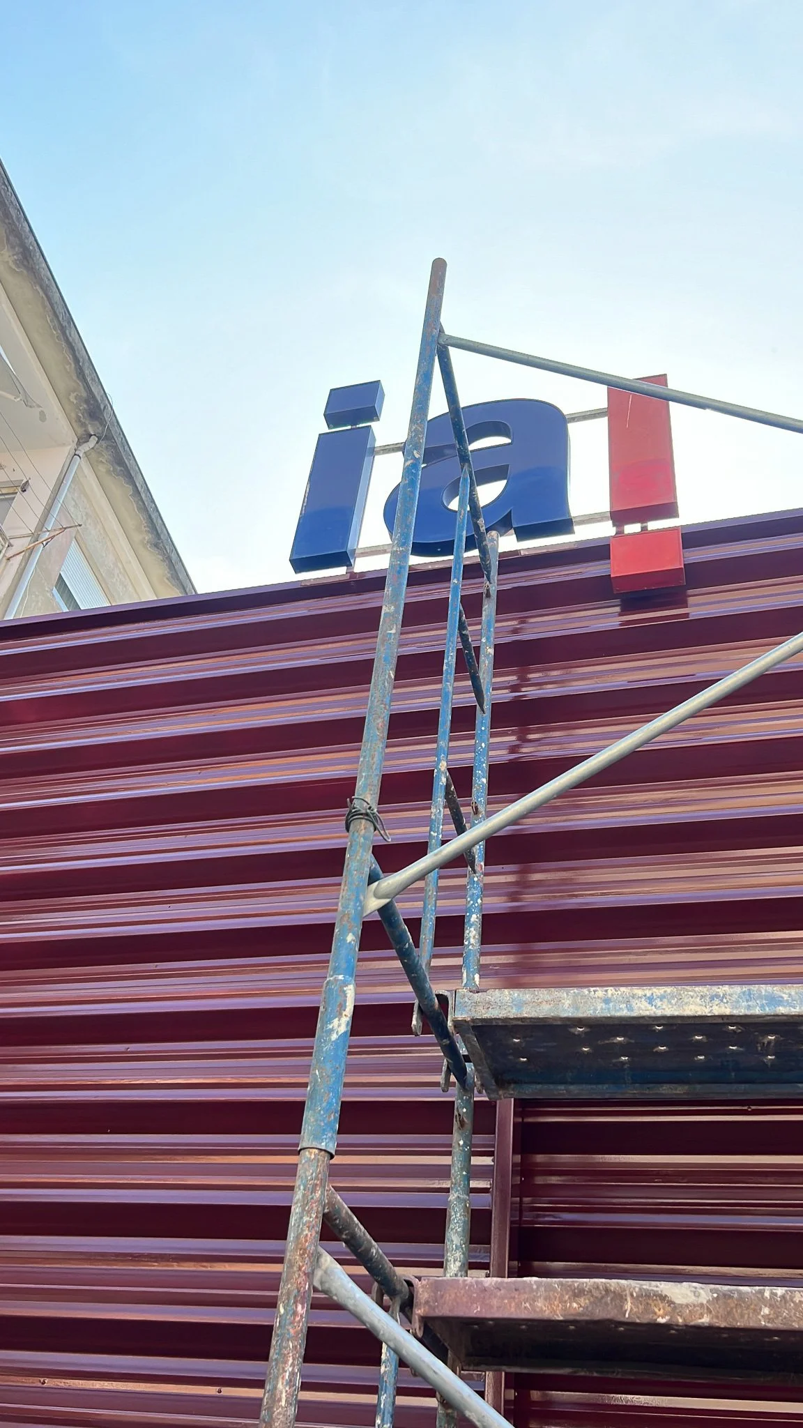 52099F92-472F-43CD-B01F-6E16DFDAB99E 2.jpg