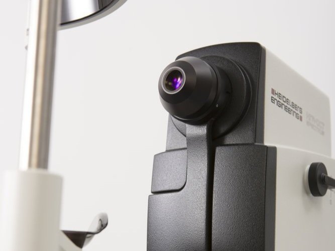 OCT eye scan at Eye Academy