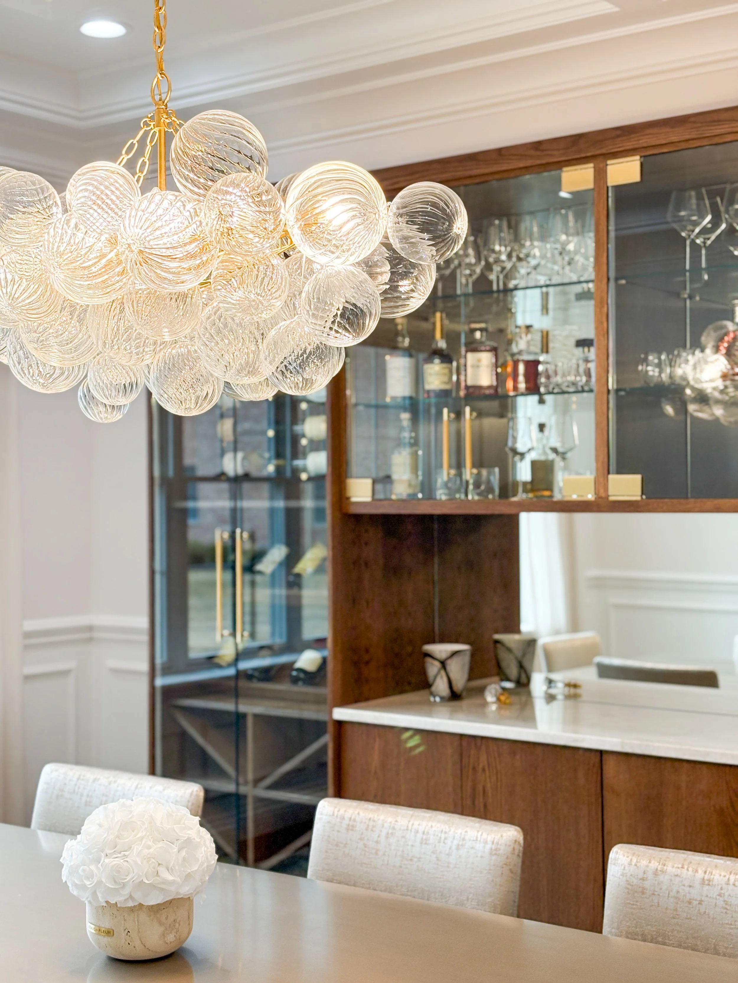 SUMMIT DRIVE | ROSLYN