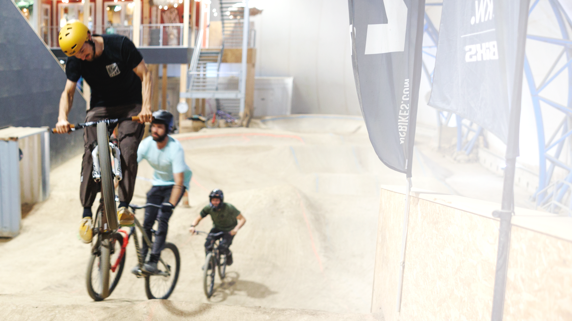 Pumptrack und Kurven