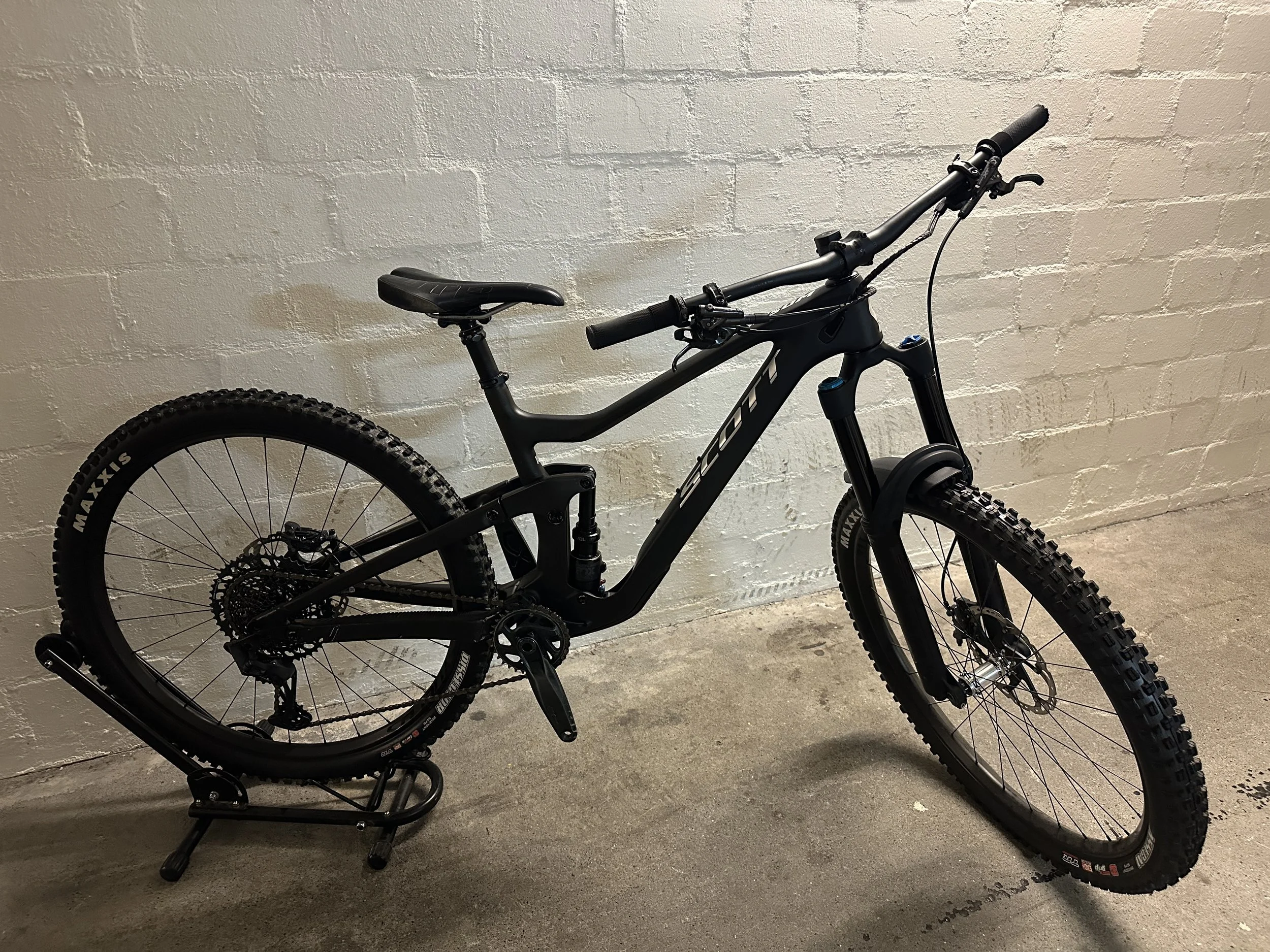 Scott - Ransom 910 2023