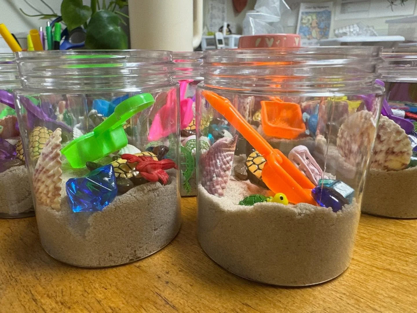 Sneak peek!👀 
Working on something fun to help celebrate the book launch!! 
#sensoryplay #braverybabyseaturtlebook #curiosityseaturtlebook #shelleytheseaturtle #sensoryjars