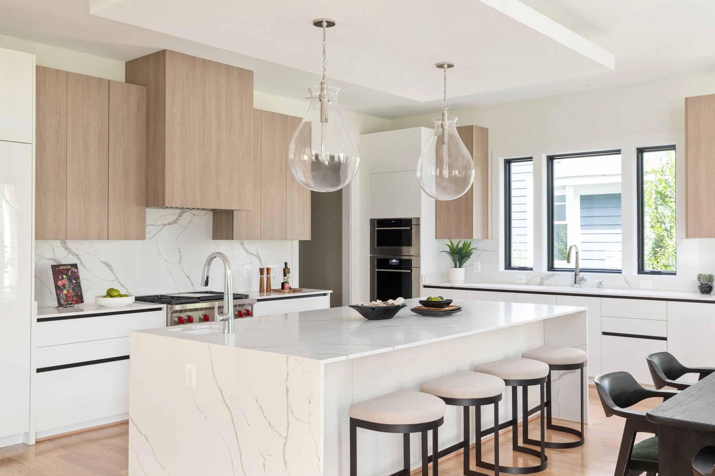 20-BY1A3006_1925HillsideDrive-AbsoluteAltitude-7-2024-23.jpg