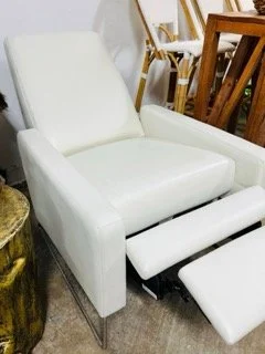 All About the Wow - 148 Small.jpeg