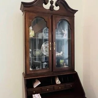 Pinecrest-Estate-Sale - 5 Small.jpeg