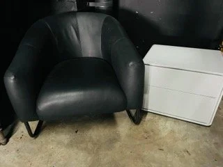 All About the WOW - 281 Small.jpeg