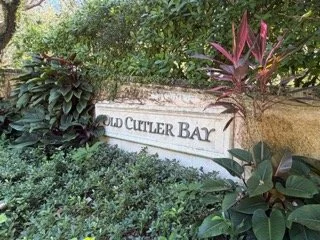 Old-Cutler-Bay-Estate-Sale- - 3 Small.jpeg