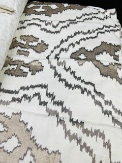 All About the Wow - 218 Small.jpeg