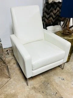 All About the Wow - 146 Small.jpeg