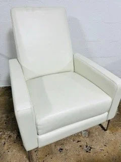 All About the Wow - 337 Small.jpeg