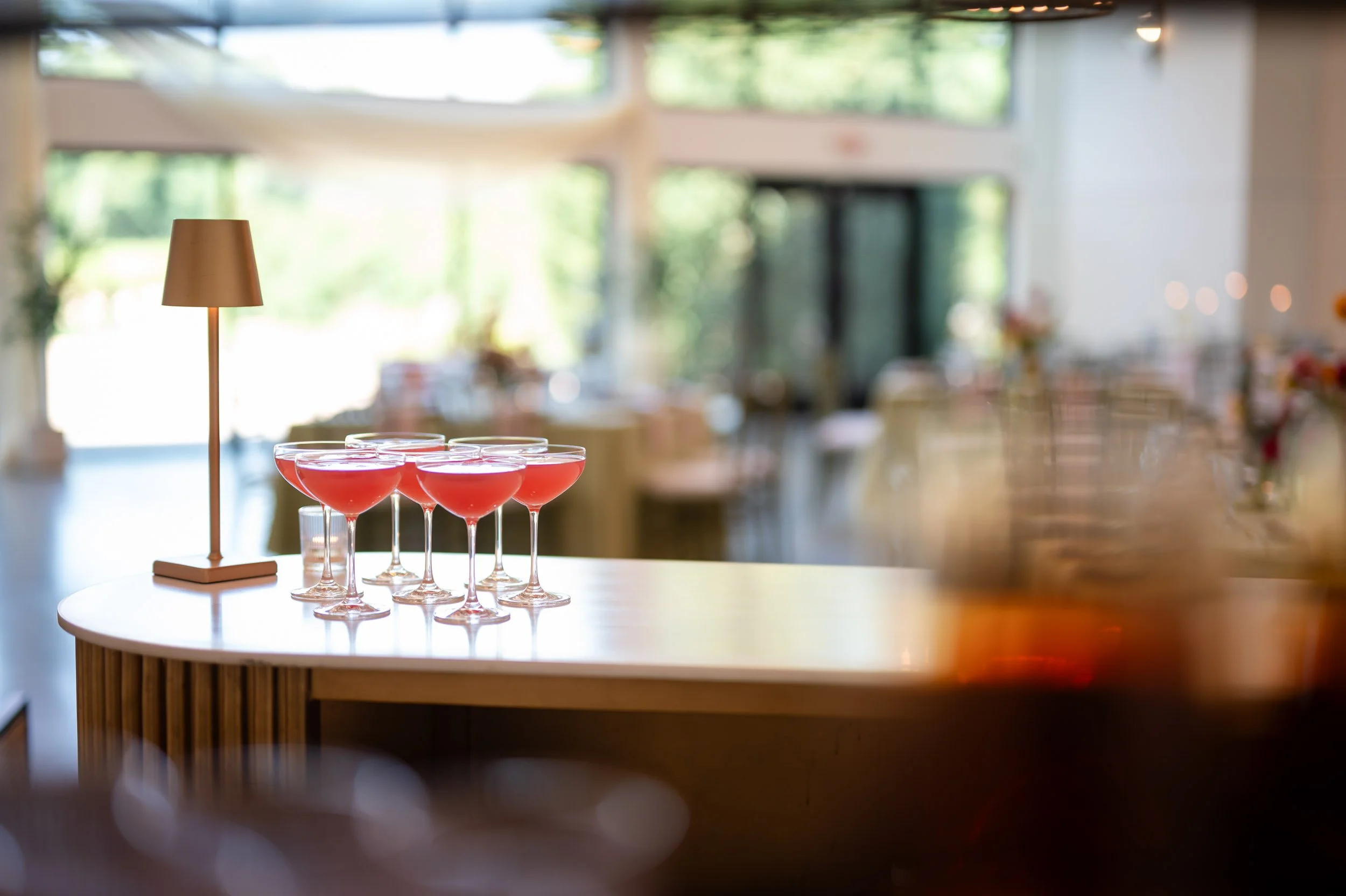 Cocktail drinks at bar Southall meadows wedding Nashville