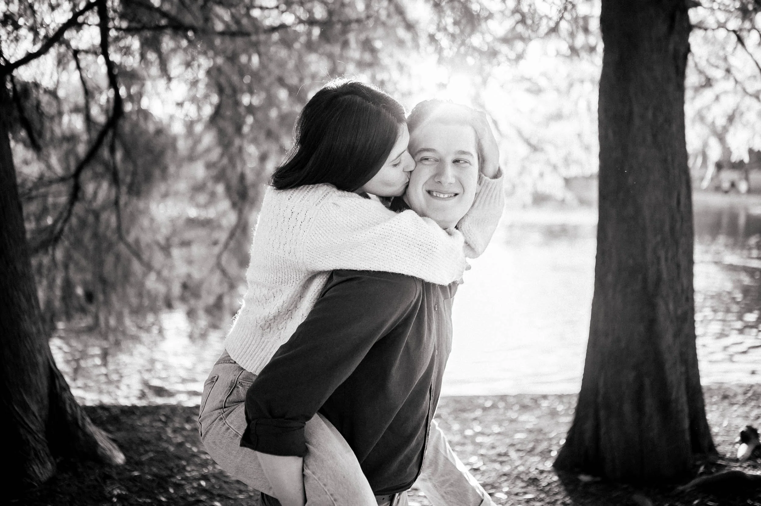 Vanderbilt and centennial park nashville sowing clover photography engagement sesson-1016.jpg