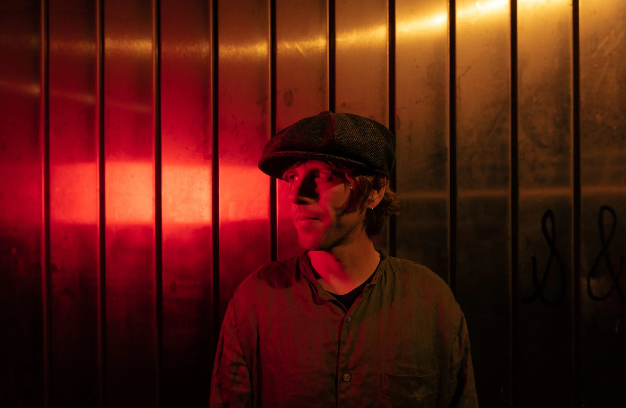 cocktail party effect.jpg