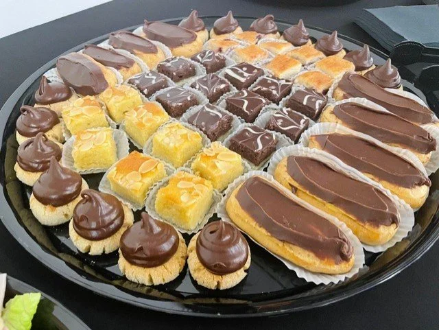 MINI DESSERT TRAY.jpg