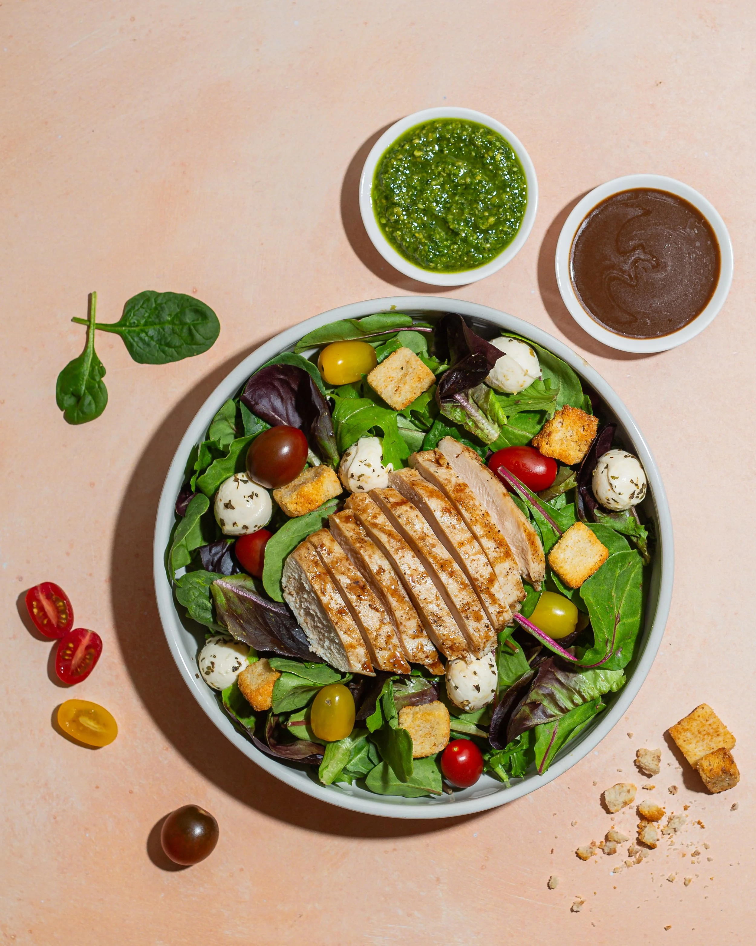 FeastandFettle_BalsamicGrilledChickenCapreseSalad_SauceinContainers-2.jpg