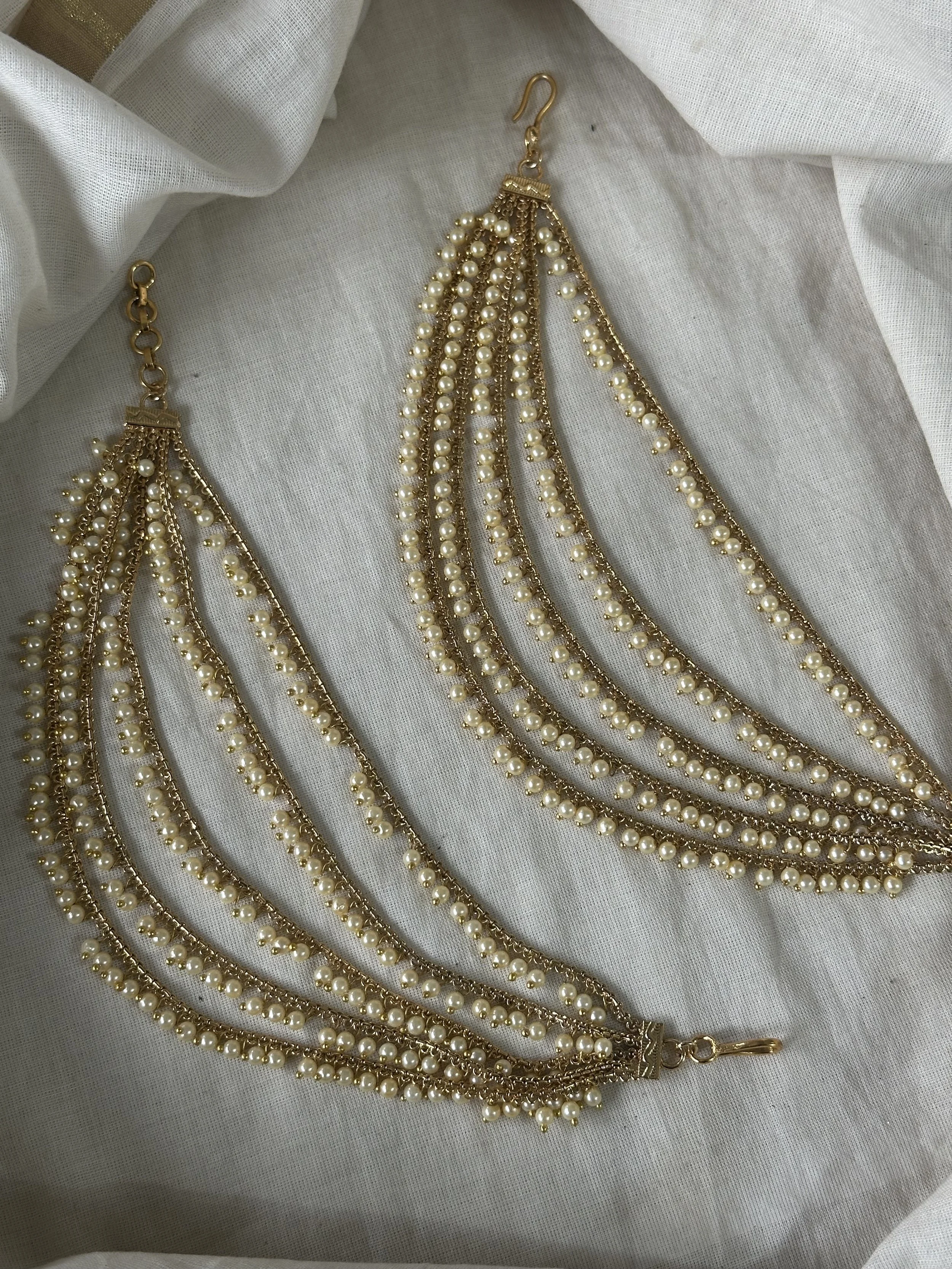 5 layered golden earchain