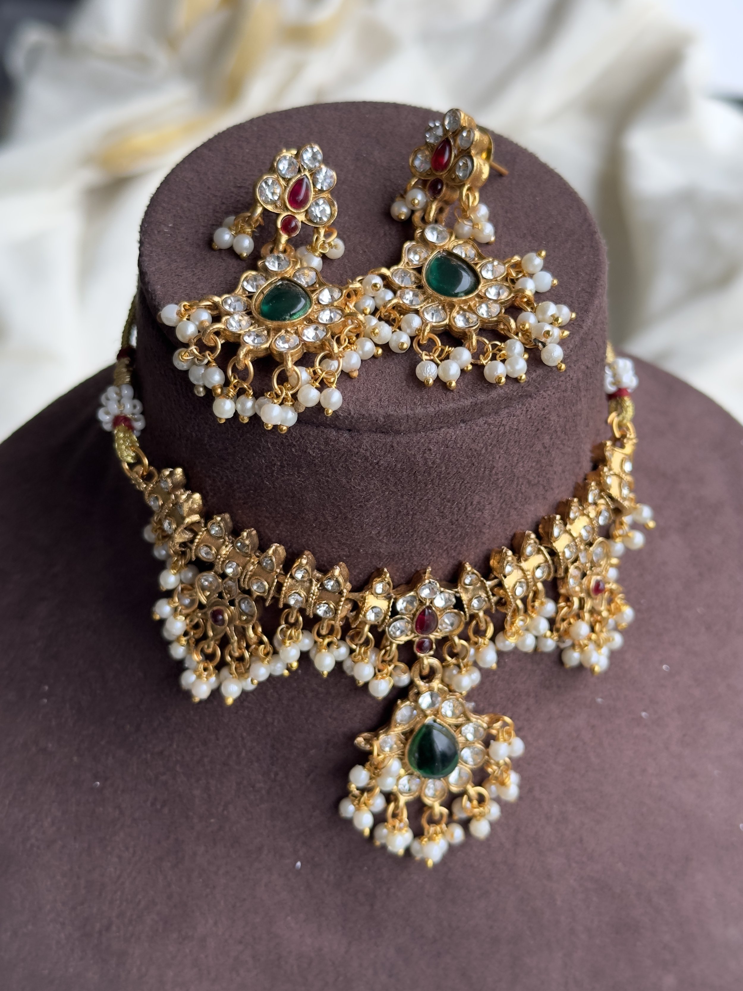 Guttapusalu mini choker
