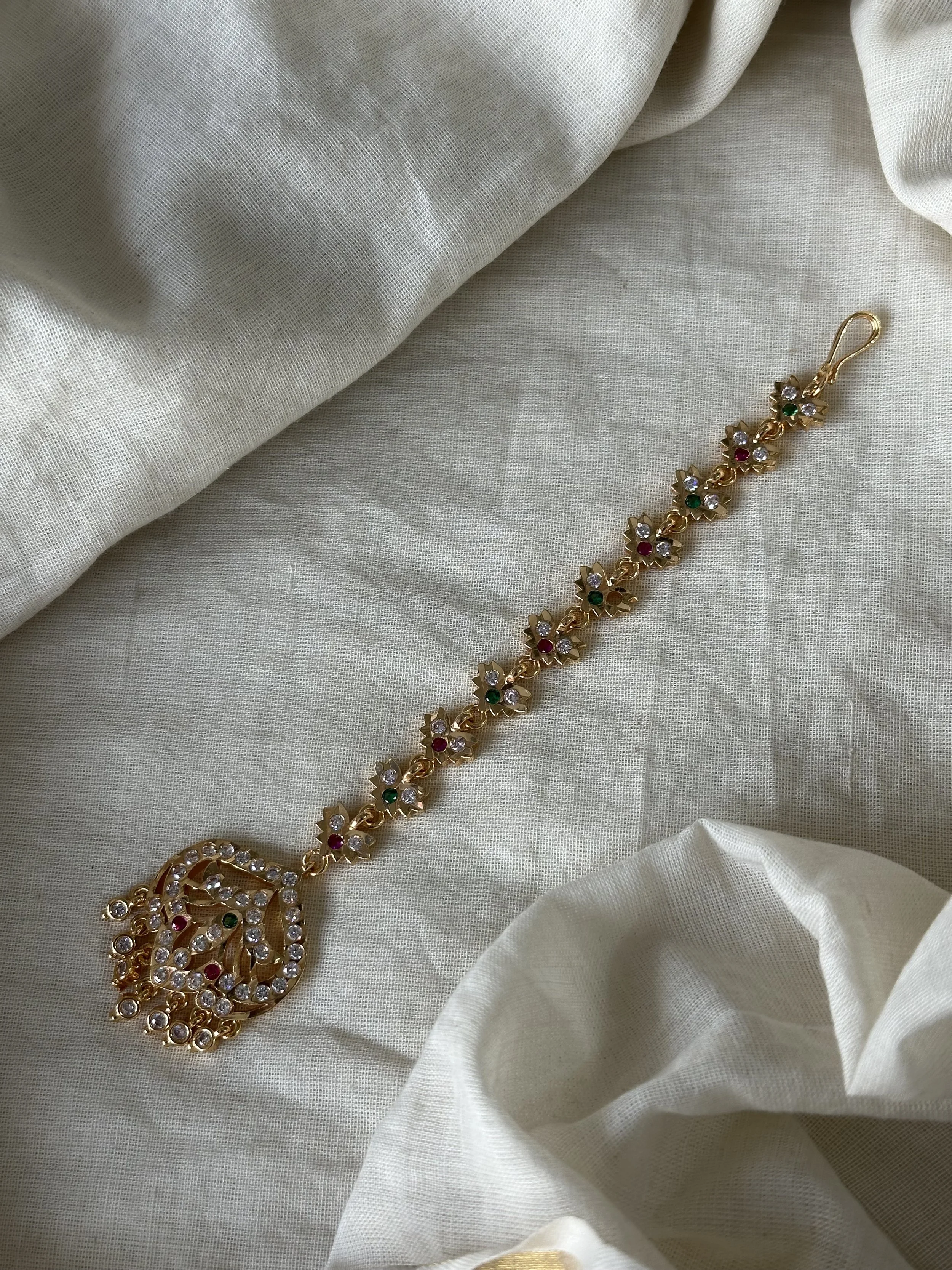 Kayal gold plated tikka