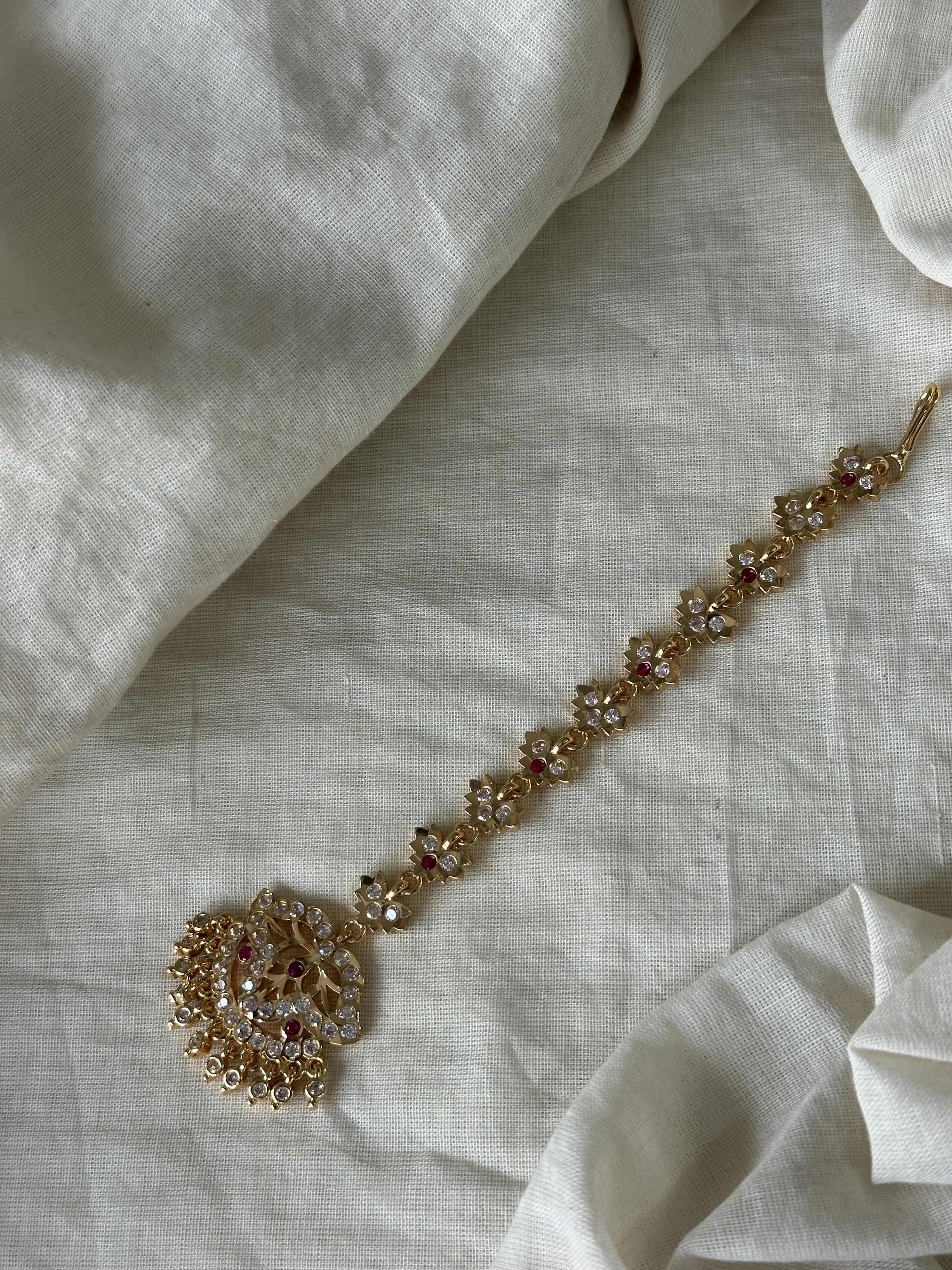 Kayal gold plated tikka