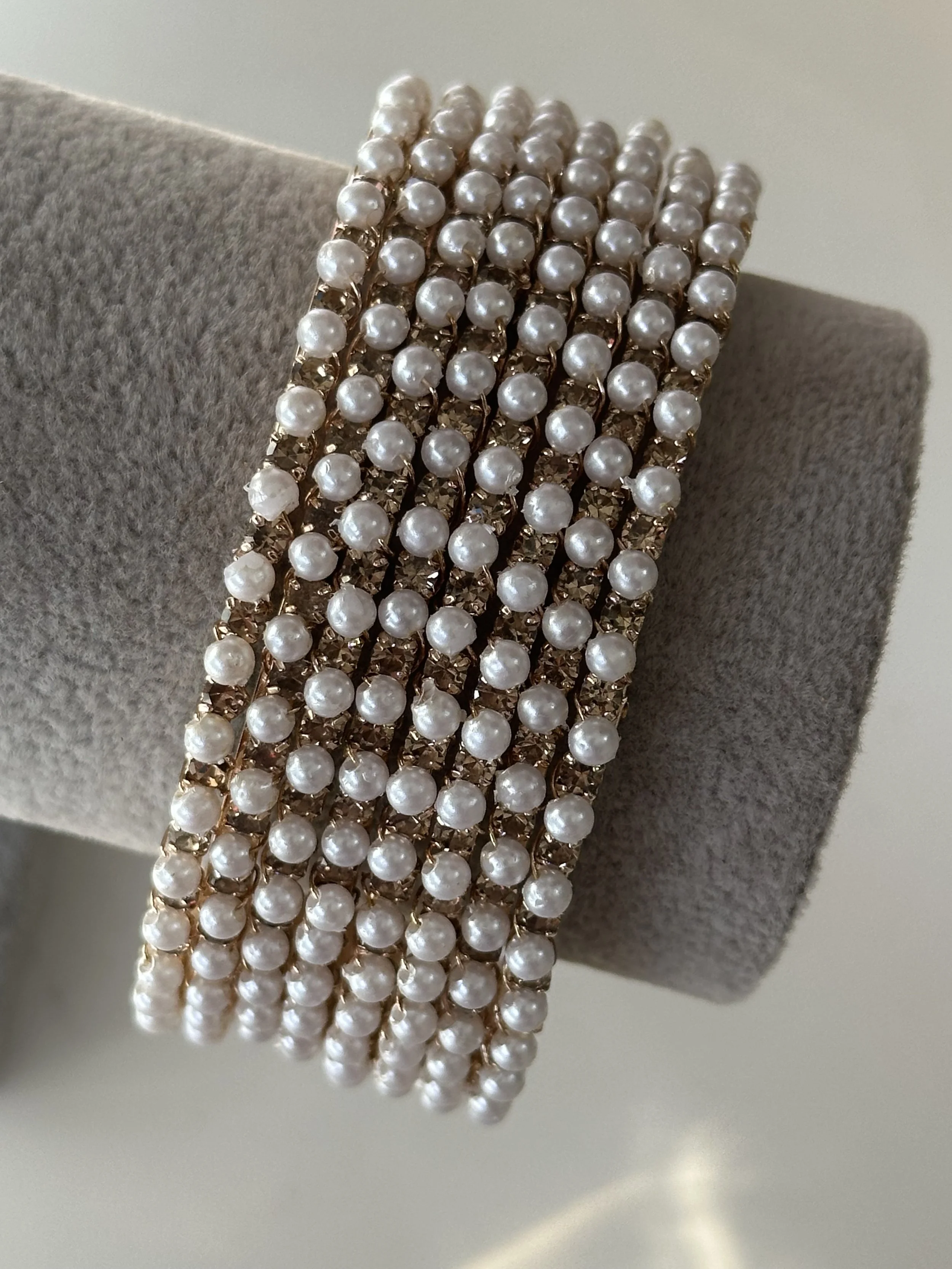 Pearl and champagne bangle