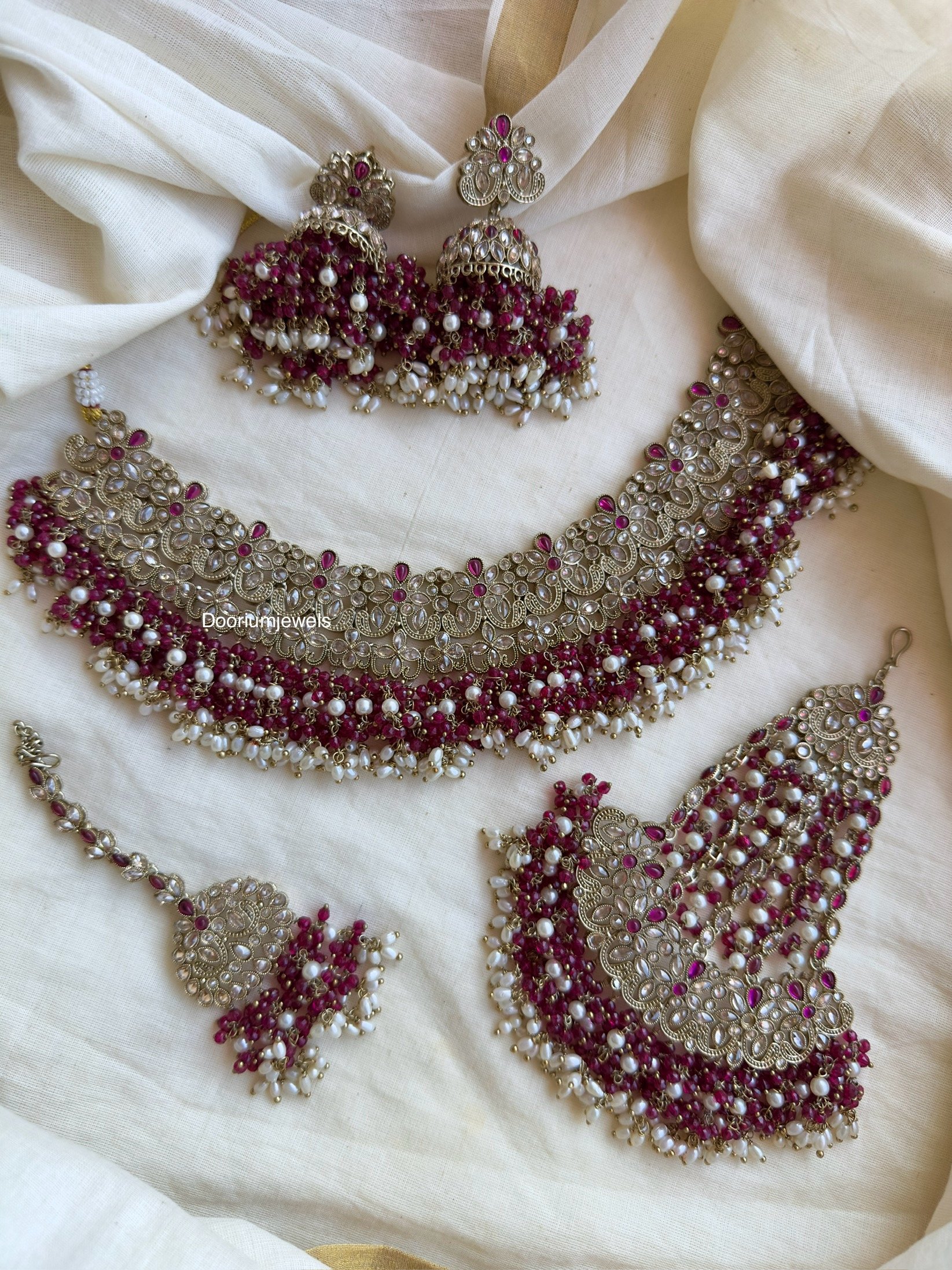 Majentha Polki set
