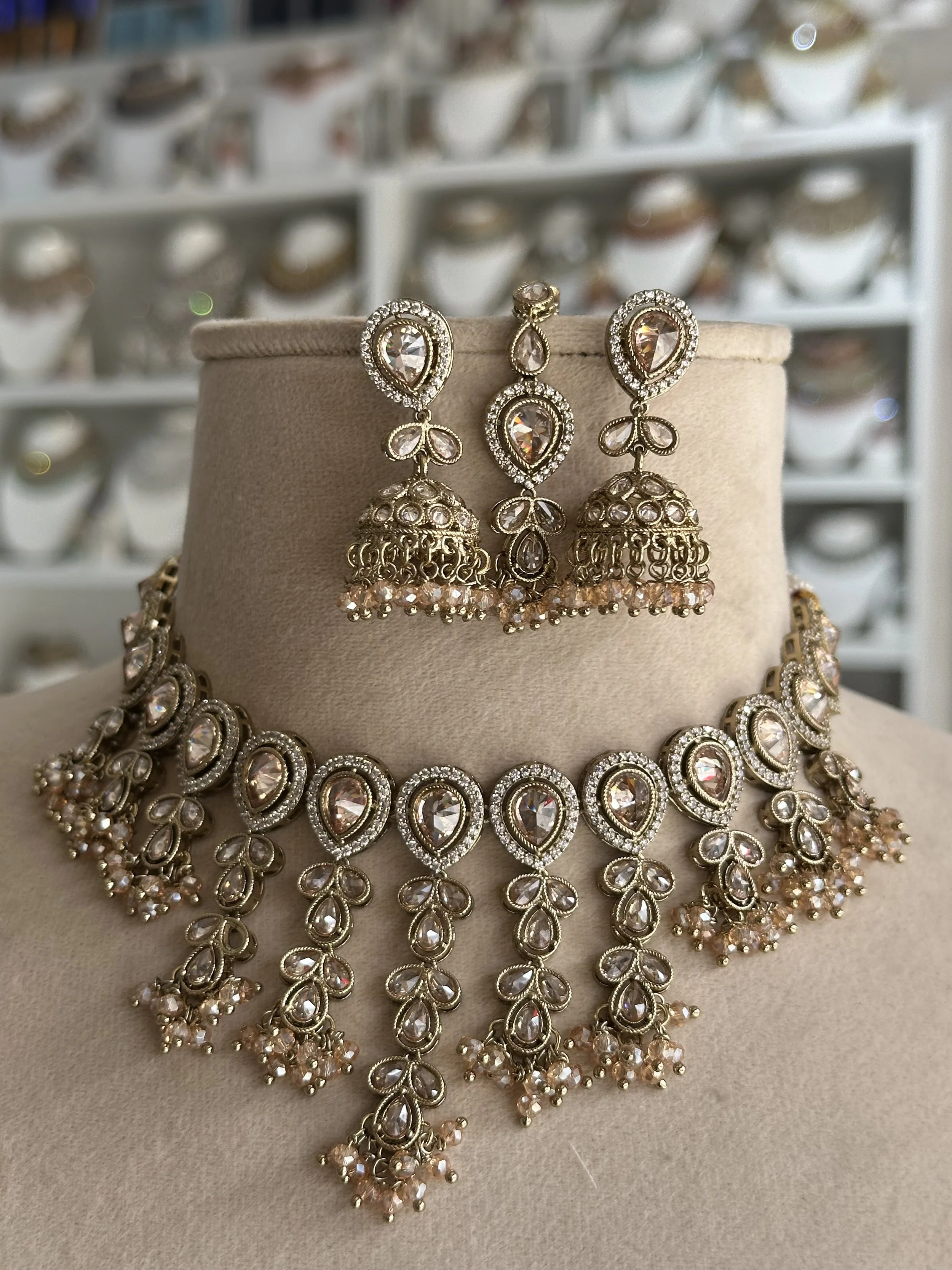 Antique gold flexible set -Laila