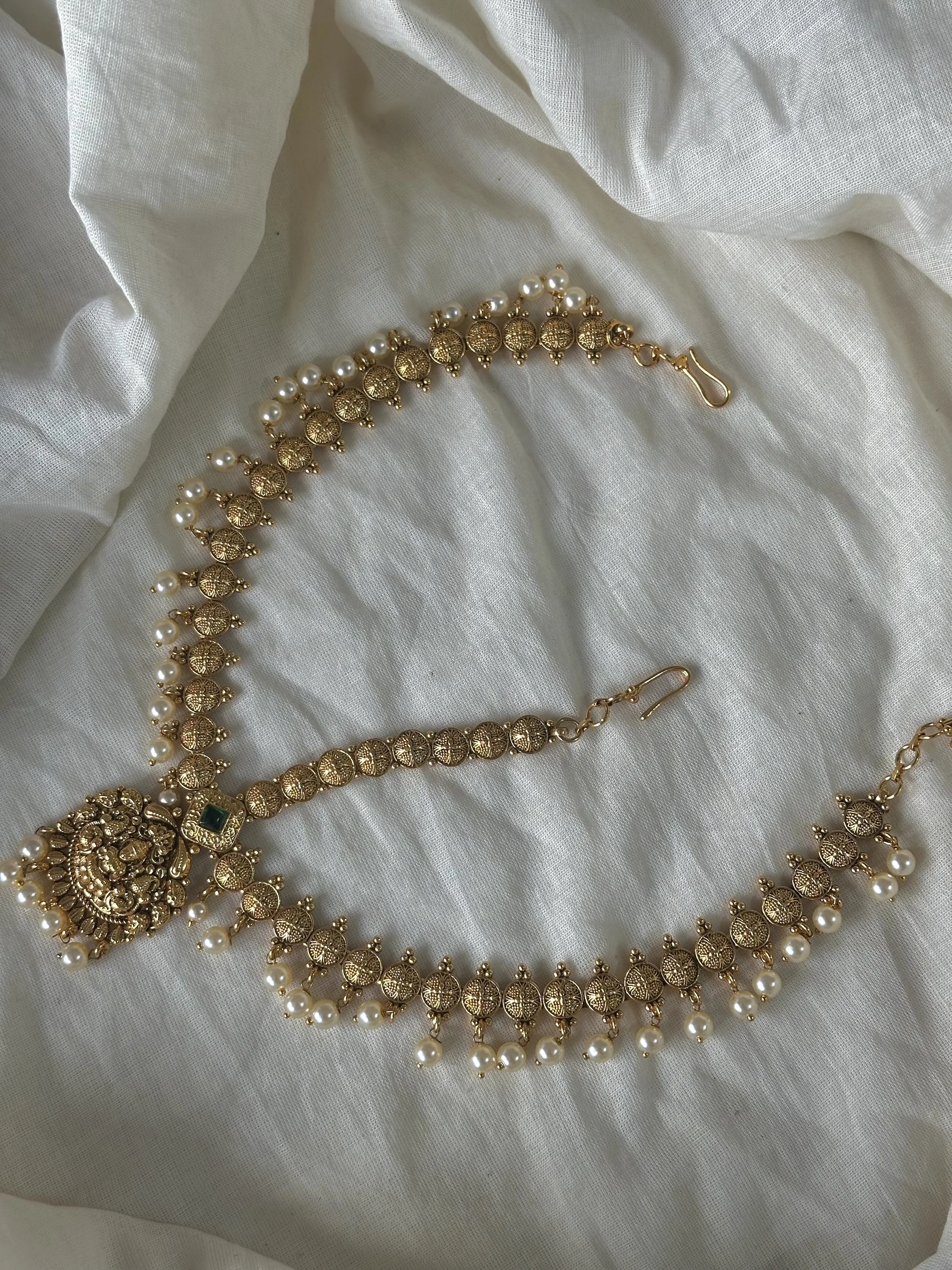 Pearl antique gold maatal