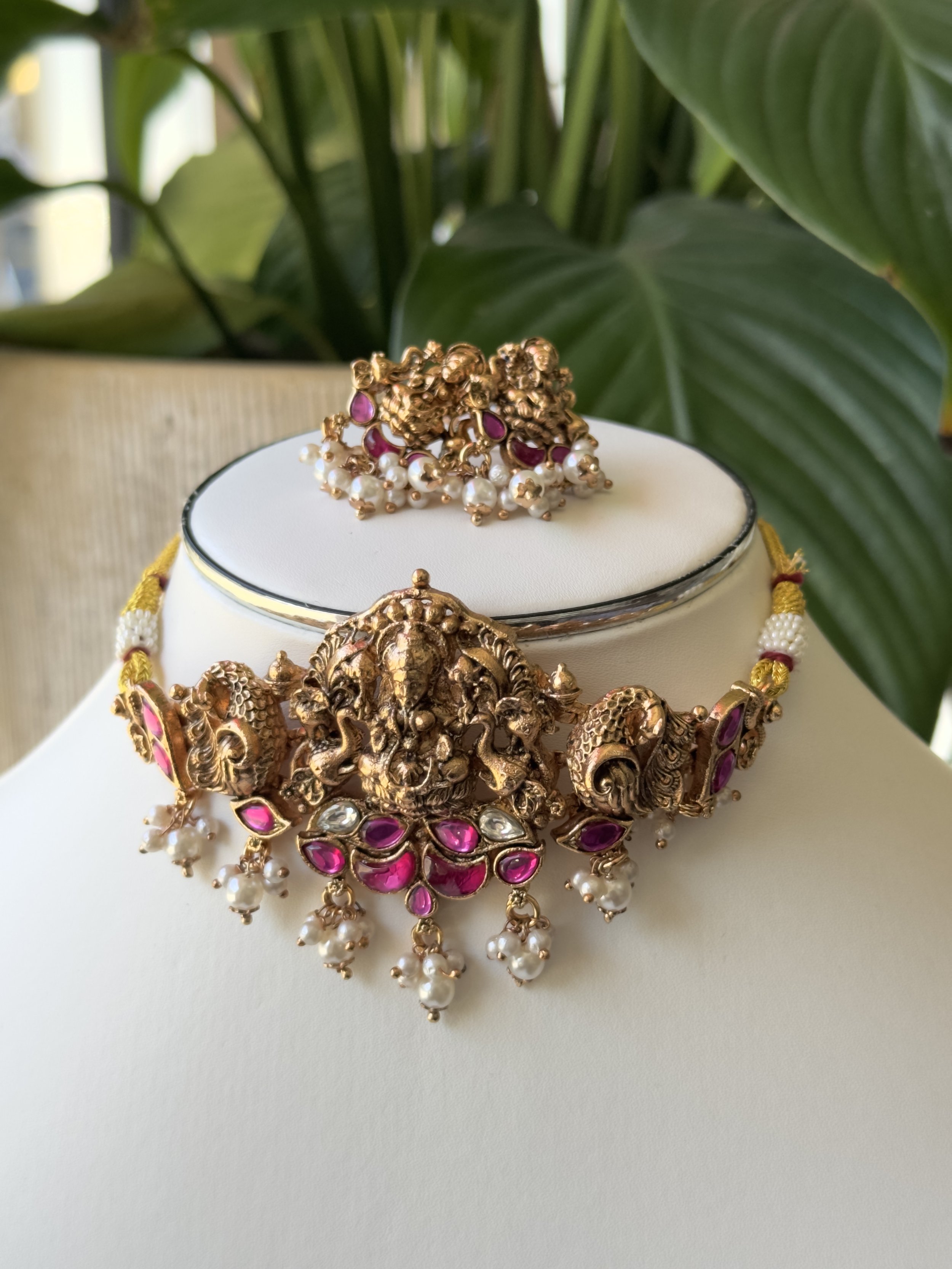 Rani Nakshi choker