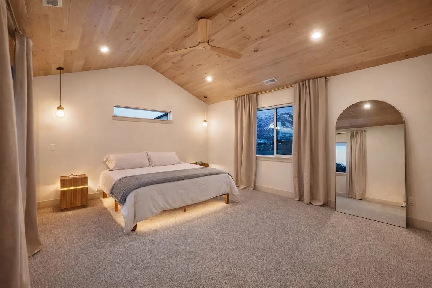 NMM the gathering private rooms for bereaved moms retreat.