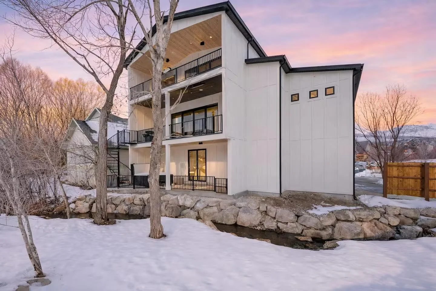 restorative retreat venue for bereaved moms in utah.