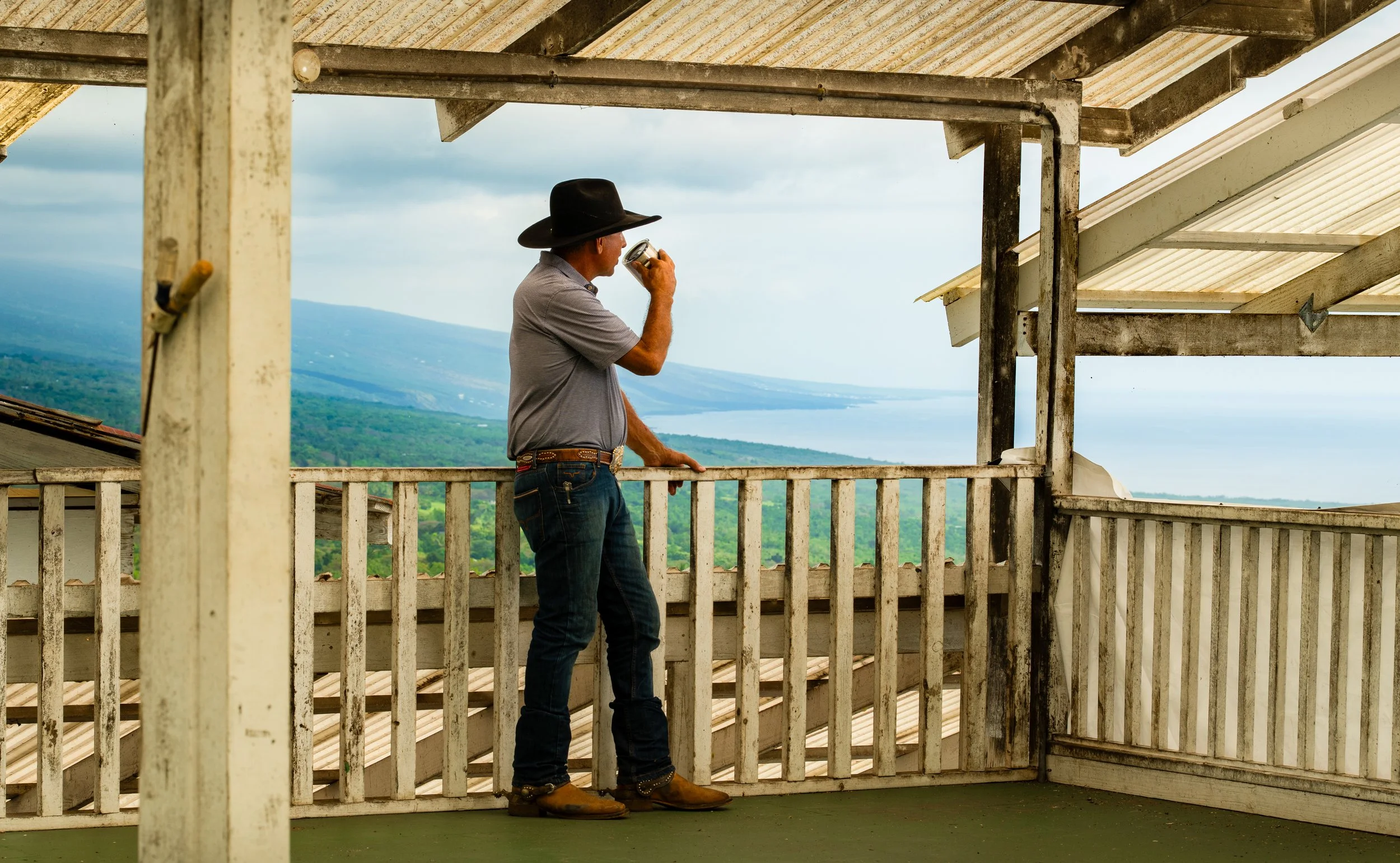 Cattlemen's-Hawaii-Jesse-Cudworth-Photography-overlook.jpg