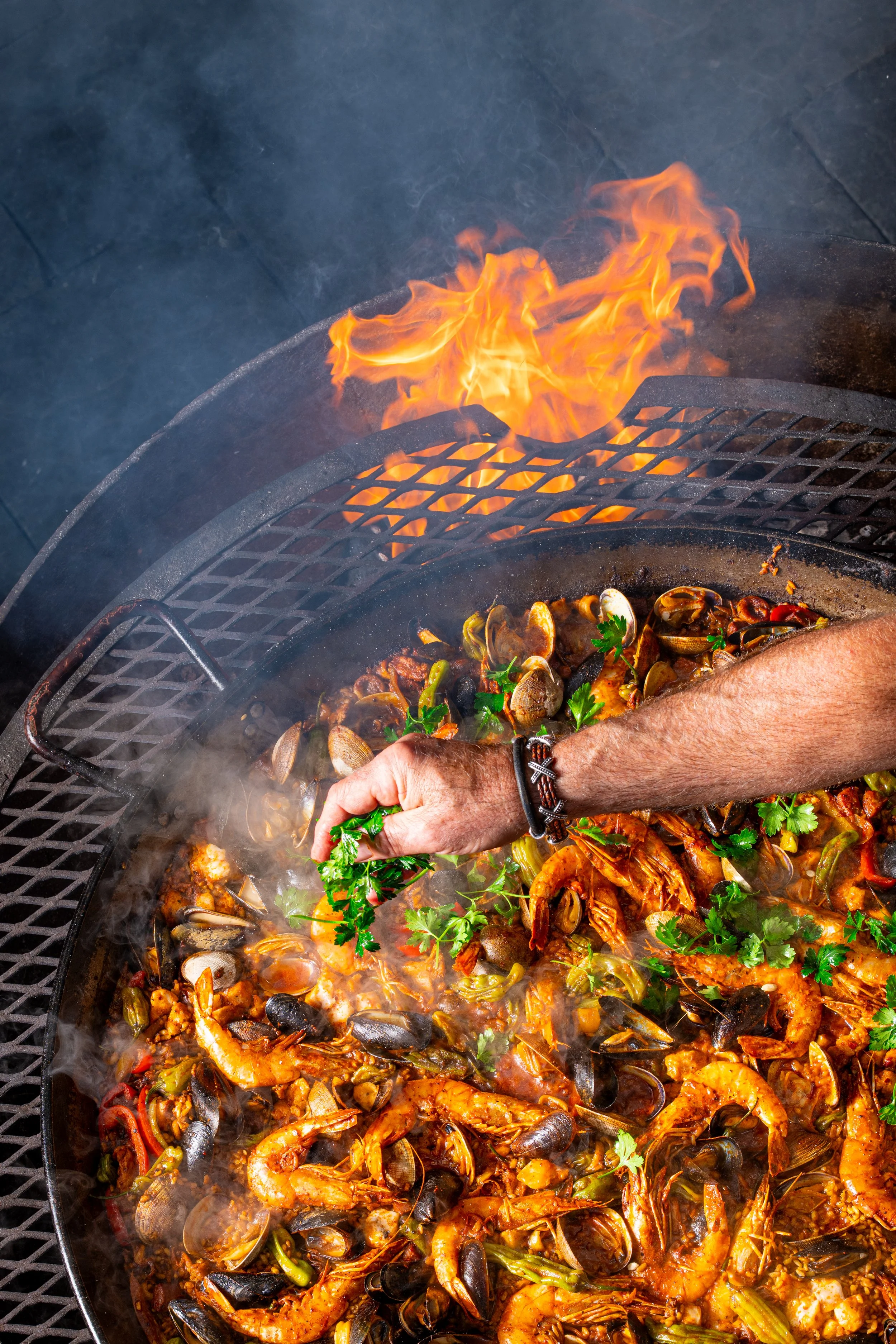 Sonoma-Magazine-Paella-Jesse-Cudworth-Photography-2.jpg