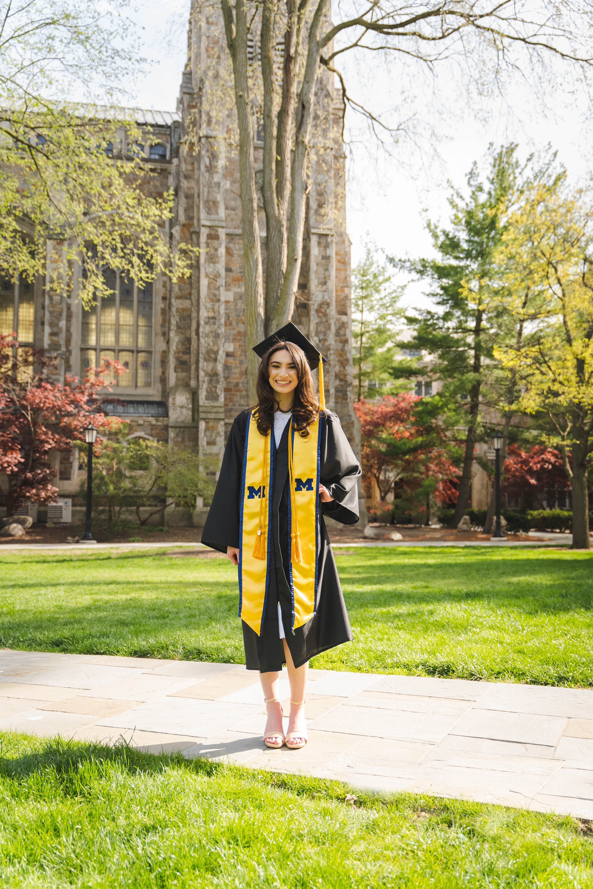 Suzy Grad Pics17.jpg