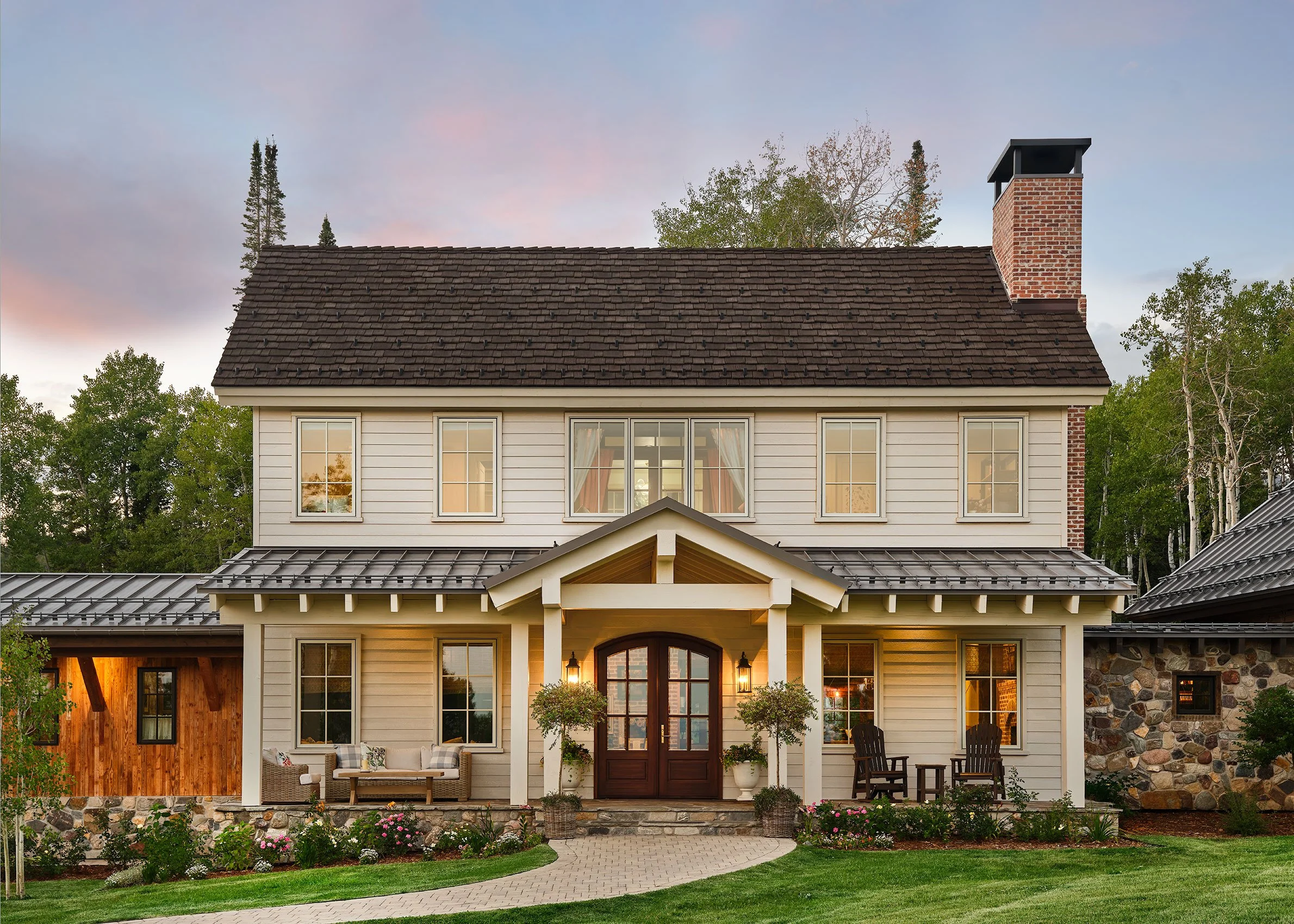 Vertical-Arts-MacGray-08-20-25-Main-House-Elevation-Sky-Web.jpg