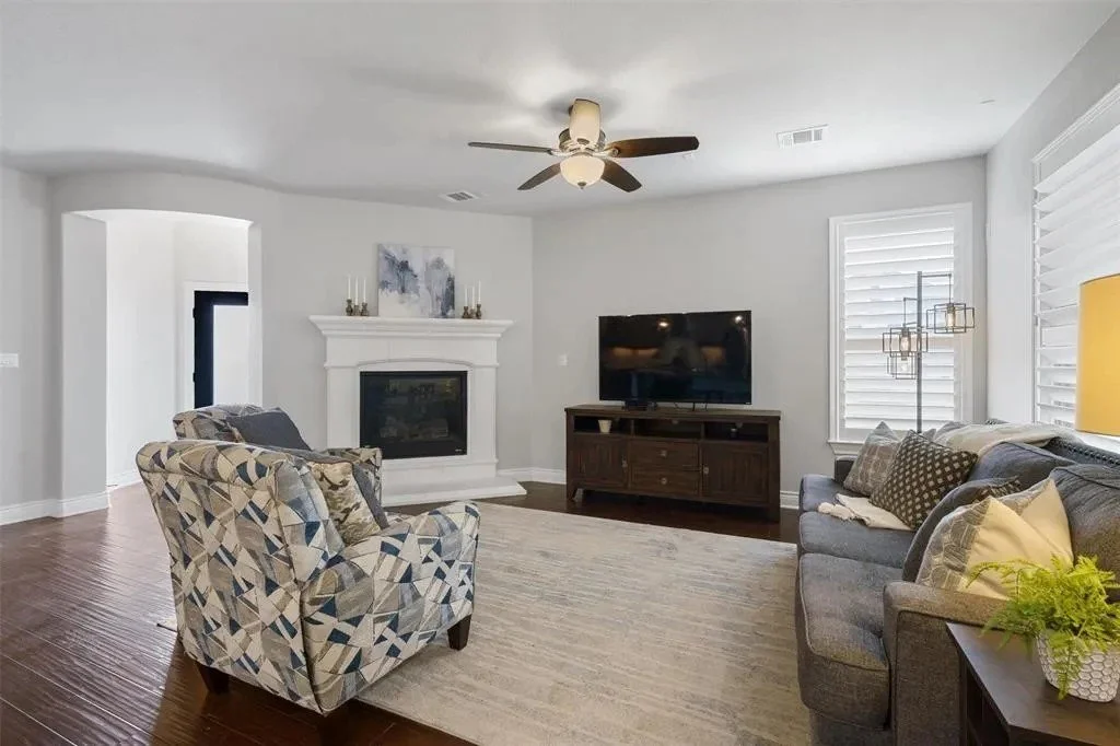 living room.jpeg