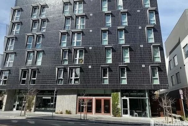 388 Fulton.JPG