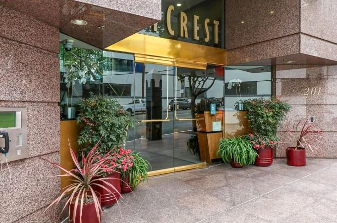 Baycrest Towers.1.JPG