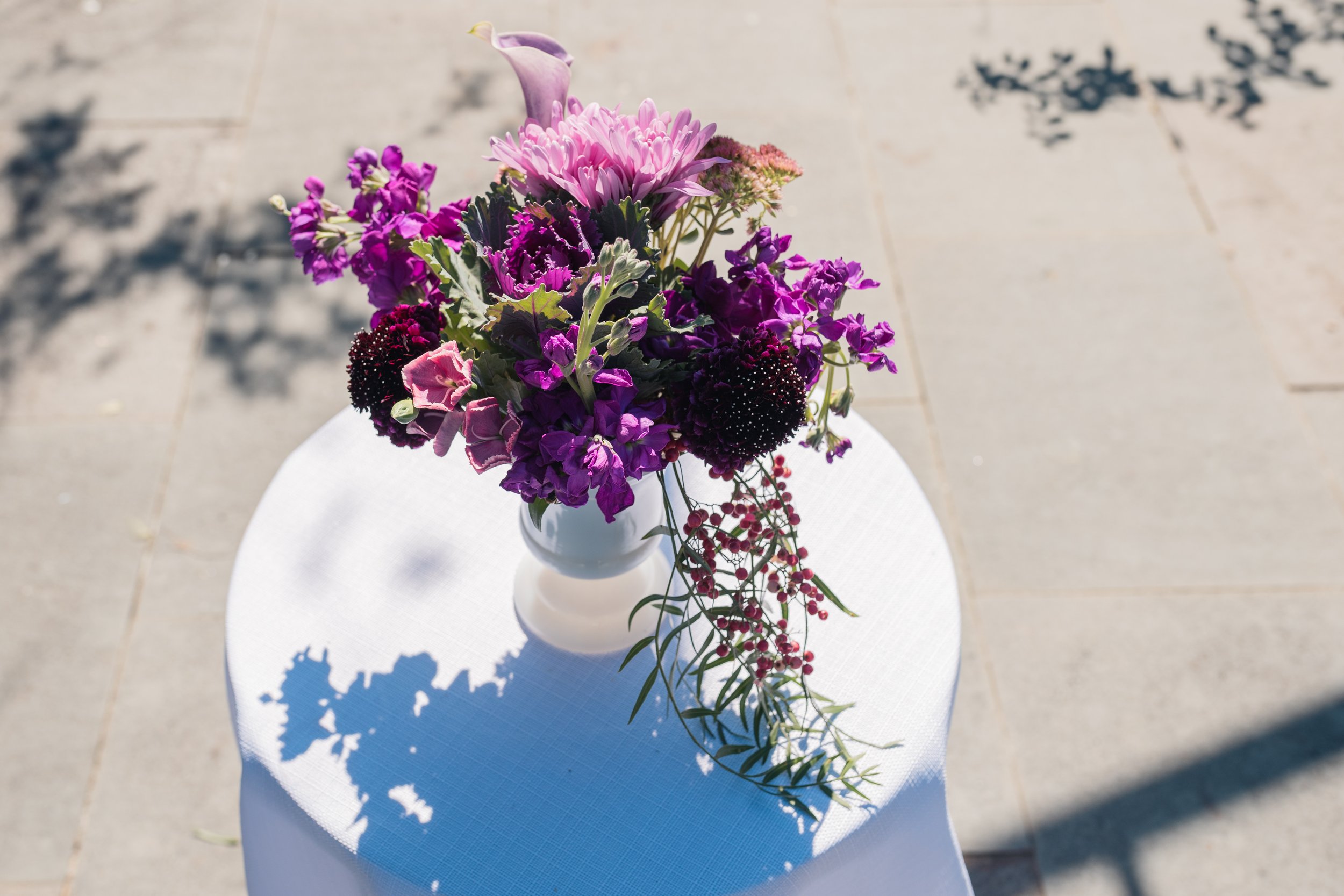 Wedding photography by Briana Woods: flowers.