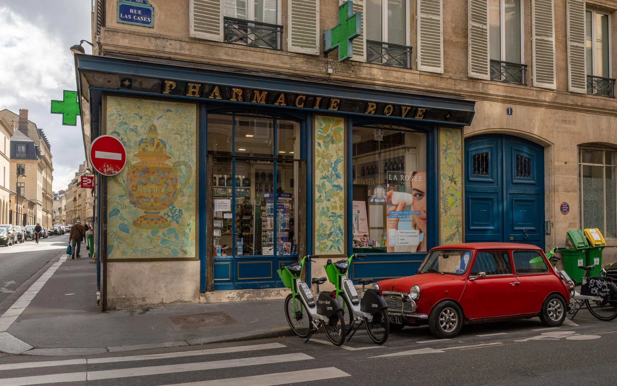 Paris by photographer Briana Woods