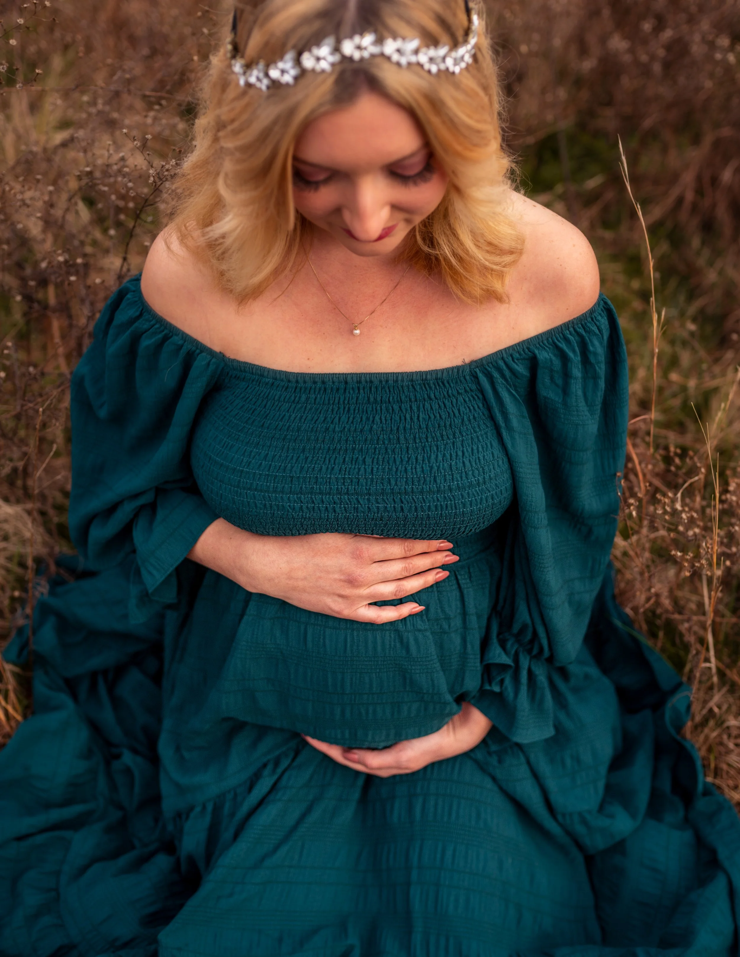 Maternity photography by Briana Woods: Boho princess-vibes at the NCMA in Raleigh.